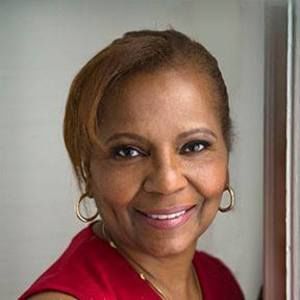 Meet your Posher, Yolanda